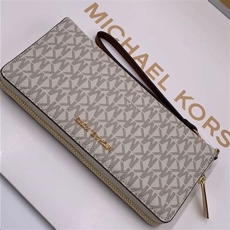 michael kors 2854.01|Michael Kors jet set.